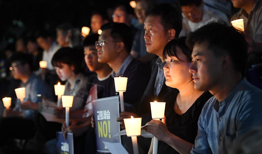 Presbyterianen protesteren tegen de benoeming van Kim Ha-na tot seniorpastor, omdat hij zijn vader opvolgt. (afp / Jung Yeon-je)