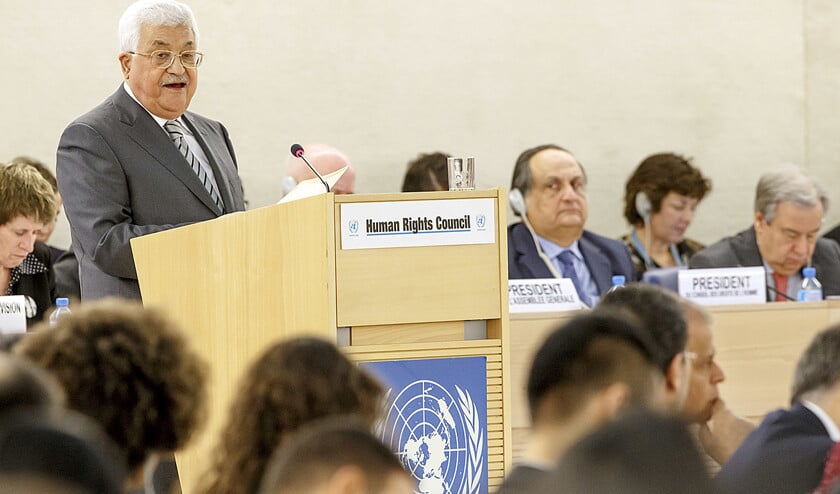 De Palestijnse president Mahmoud Abbas voert het woord in de vergadering van de VN-Mensenrechtenraad in Genève. (ap / Salvatore Di Nolfi)