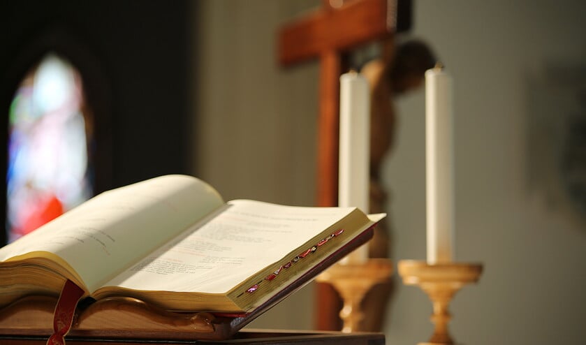 Traditionele liturgieën kennen vaste elementen die in steeds dezelfde bewoordingen terugkomen. (istock)