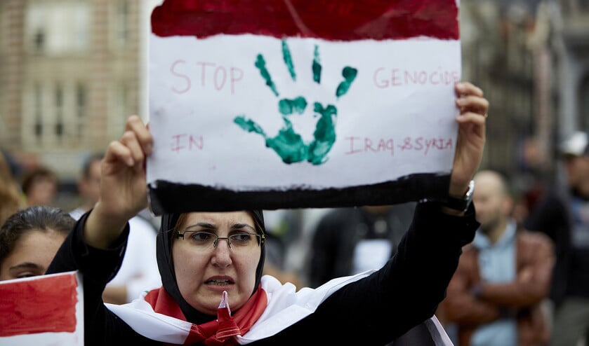 Organisaties als al-Qaeda en terreurbeweging ISIS hebben zich onder het mom van jihad schuldig gemaakt aan terrorisme. Maar jihad is niet hetzelfde als terrorisme. een eerder gehouden demonstratie tegen terroristisch geweld. (anp / Martijn Beekman)