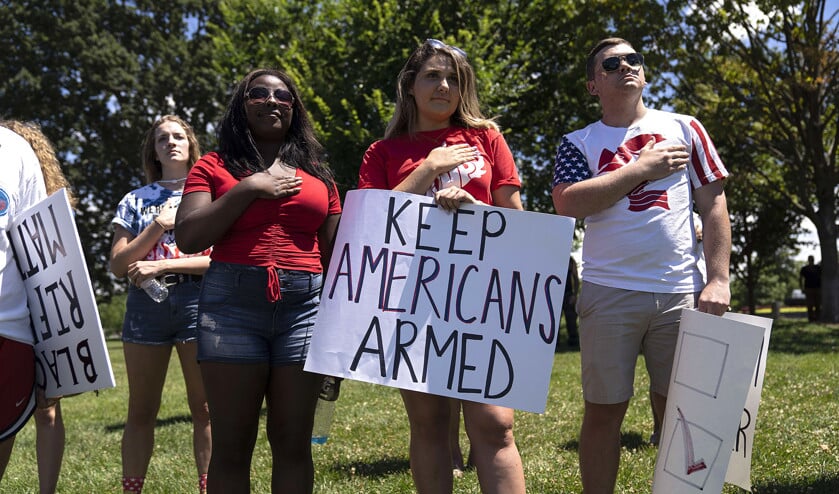 Kerken moeten het als een roeping zien om een einde te maken aan wat Nancy Pelosi, de voorzitter van het Huis van Afgevaardigden in Amerika, vorige week terecht ‘de epidemie van vuurwapengeweld’ in Amerika noemde. een mars in Amerika vóór het gebruik van wapens. (afp)