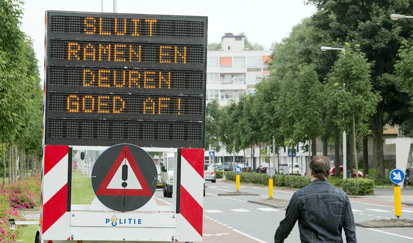 Preventie is niet alleen goed voor de afname van woninginbraken, maar uit onderzoek blijkt ook dat er 36 procent minder kans is op een woningbrand bij woningen die het Politiekeurmerk Veilig Wonen hebben. (anp / Marcel Antonisse)