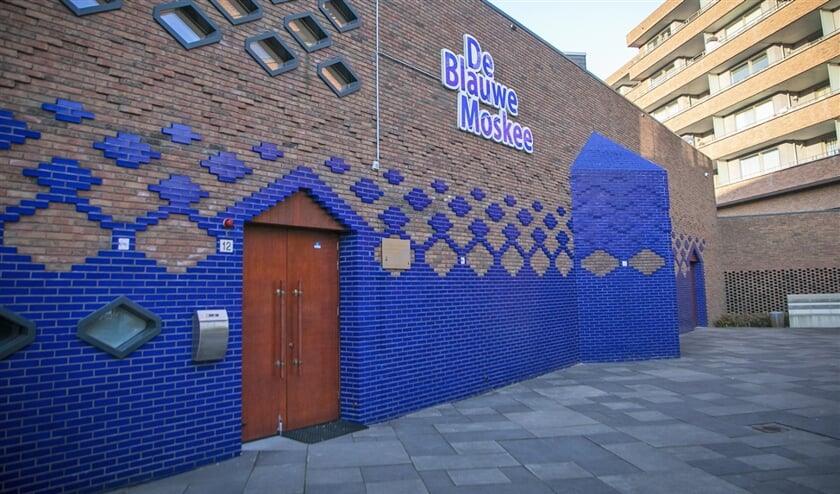De Blauwe Moskee in Amsterdam Nieuw-West, die voortaan op vrijdag een versterkte gebedsoproep laat horen. (anp / Laurens Bosch)