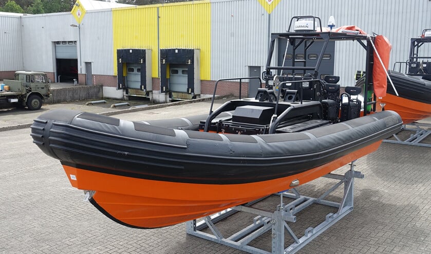 Eén van de twee aangeschafte speedboten. Een poging om ze te veilen voor 75.000 euro per stuk mislukte. (bva en rijkswaterstaat)