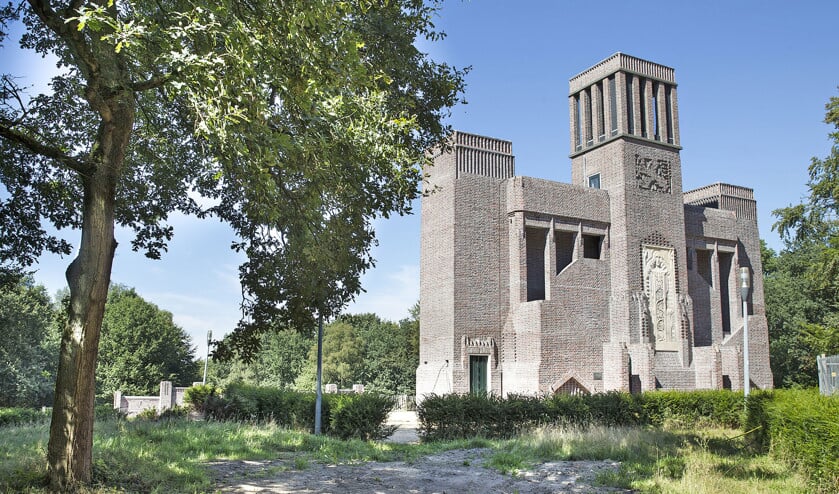 Het in 1916 gebouwde Belgenmonument in Amersfoort is de afgelopen maanden volledig gerenoveerd. (Anton Dommerholt)