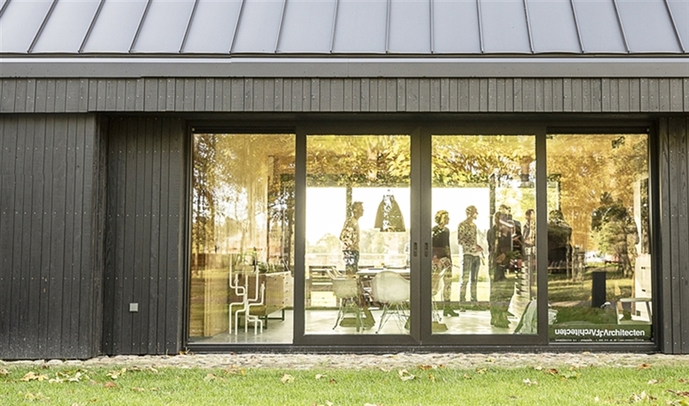 Een gasloze schuurwoning in Langelo: een droom voor sommige deelnemers aan de Duurzame Huizen Route. (Harry Cock)