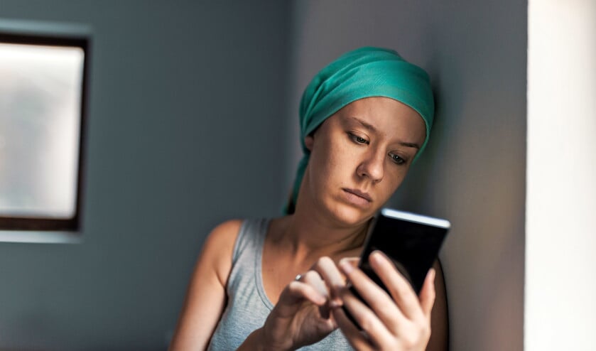 Kanker.nl, een toonaangevende site voor kankerpatiënten, adviseert ervaringen via een blog te delen. (istock)