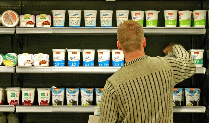 Niet alle biologisch gecertificeerde bedrijven in Nederland blijken aan de eisen van het keurmerk te voldoen. Zo gebruikten enkele akkerbouwers kunstmest, wat tegen de regels is. (anp / David van Dam)