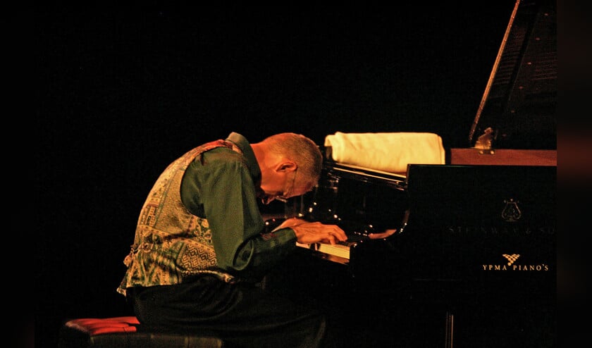 Jazz pianist Keith Jarrett tijdens een optreden op North Sea Jazz in het Nederlands Congres Centrum in Den Haag. (anp / Olaf Kraak)