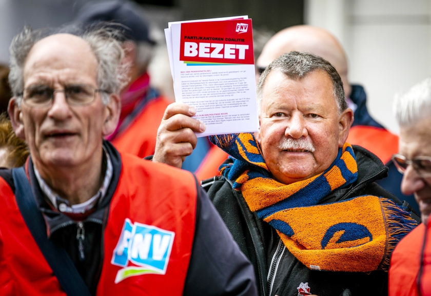 De achterban van de vakbonden vergrijst. Zij zijn degenen die straks moeten instemmen met het pensioenakkoord. (anp / Remko de Waal)