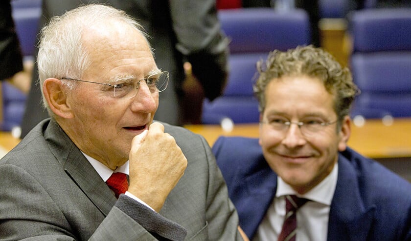 De Duitse minister van Financiën Wolfgang Schäuble (l.) en zijn Nederlandse (demissionaire) collega Jeroen Dijsselbloem. (ap / Virginia Mayo)