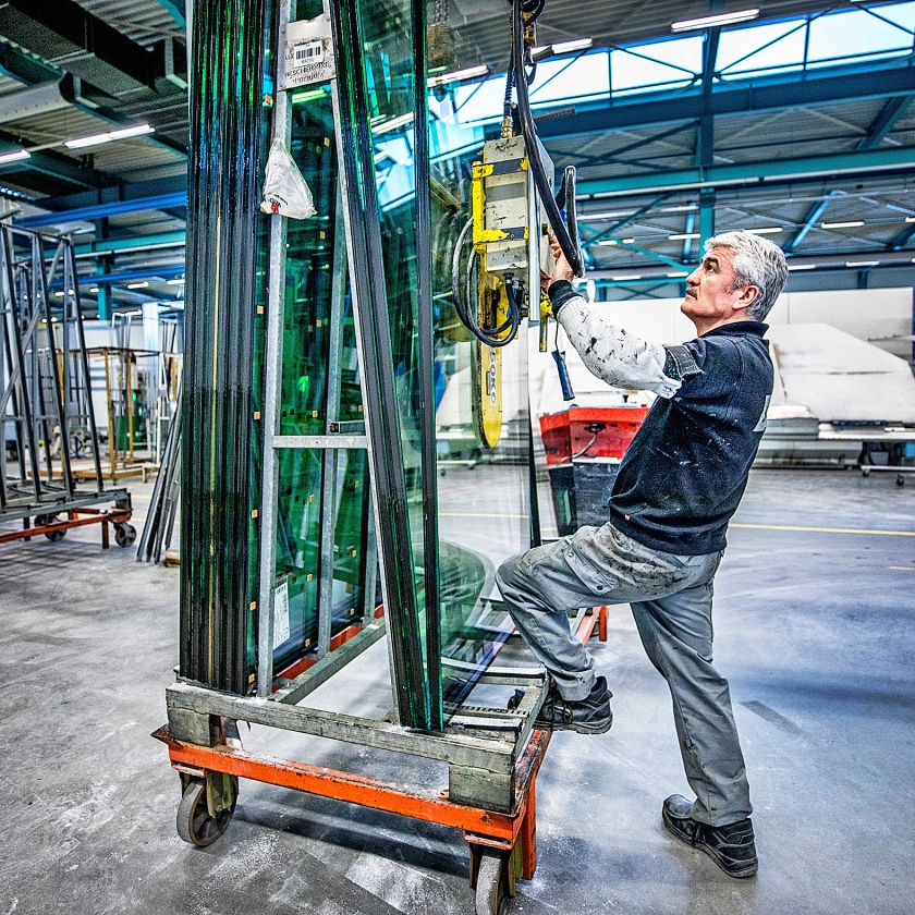 De bouw draait weer op volle toeren en dus ook Scheuten in Venlo. (Raymond Rutting)