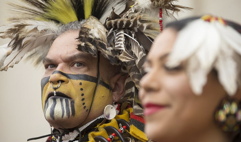 Tommy Orange portretteerde een aantal indianen in Amerika, een land waar ze door blanken lange tijd onderdrukt werden. (epa / Michael Reynolds)