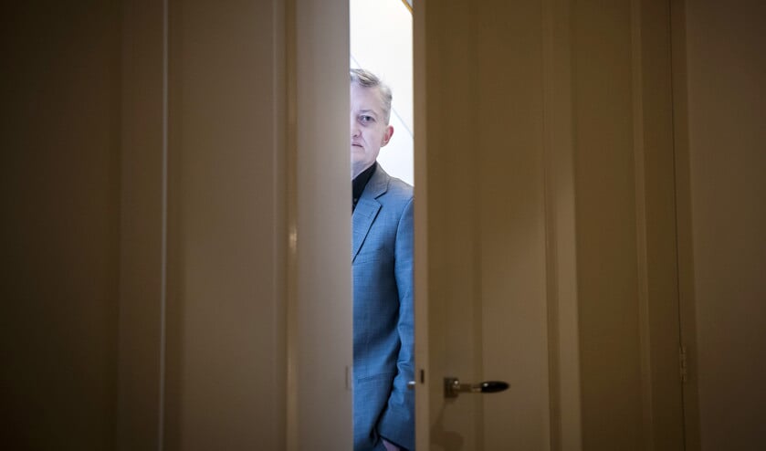 ‘Vertel schoolkinderen en migranten het verhaal van het land waar ze wonen, dat geeft een veilig gevoel. Niet uit superioriteit, maar uit realisme.’ (Jeroen Jumelet)