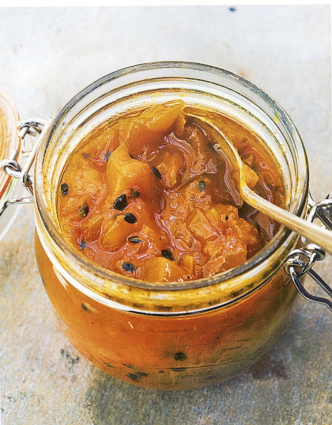 Recept: Peer-passievruchtchutney (uit besproken boek)