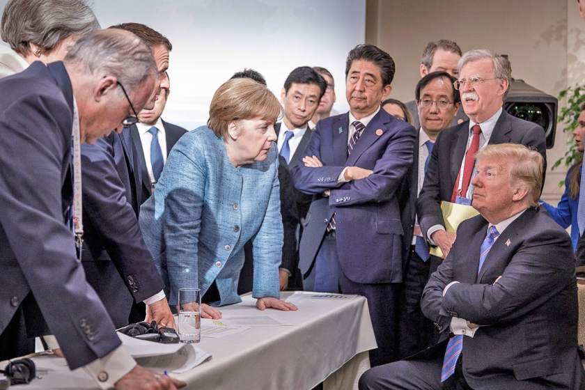 De foto van Jesco Denzel die door de Duitse regering werd verspreid. (Mark Moorman / vk ap en twitter)