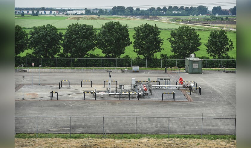 Gaswinning in het Brabantse Waalwijk. Veel Waalwijkers zijn bang voor verzakkingen, zoals in Groningen. (Marcel van den Bergh)
