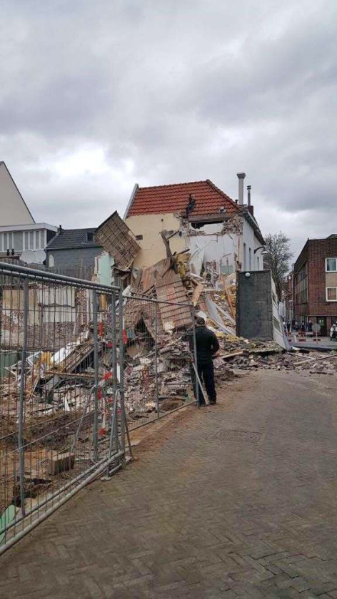 Het ingestorte huis aan de Bergstraat in Venlo. (omroep venlo)
