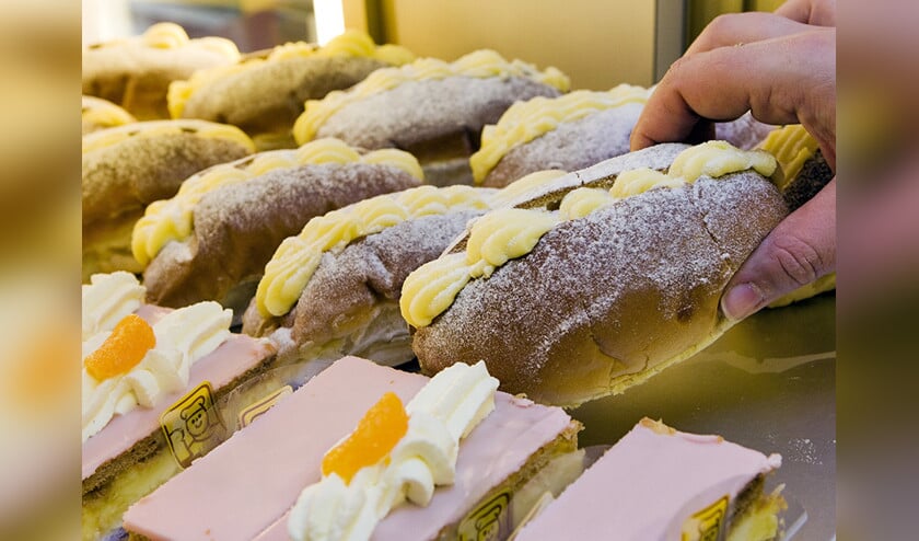 Bakker Adriaan Vonk stelt zijn zaak beschikbaar aan een concurrent, van wie de bakkerij door een brand grotendeels werd verwoest. (anp / Lex van Lieshout)