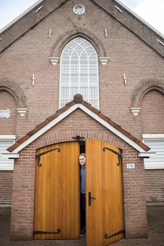 ‘Ik zie het wonder dat wél gebeurde als een knipoog van God.’ (Jeroen Jumelet)