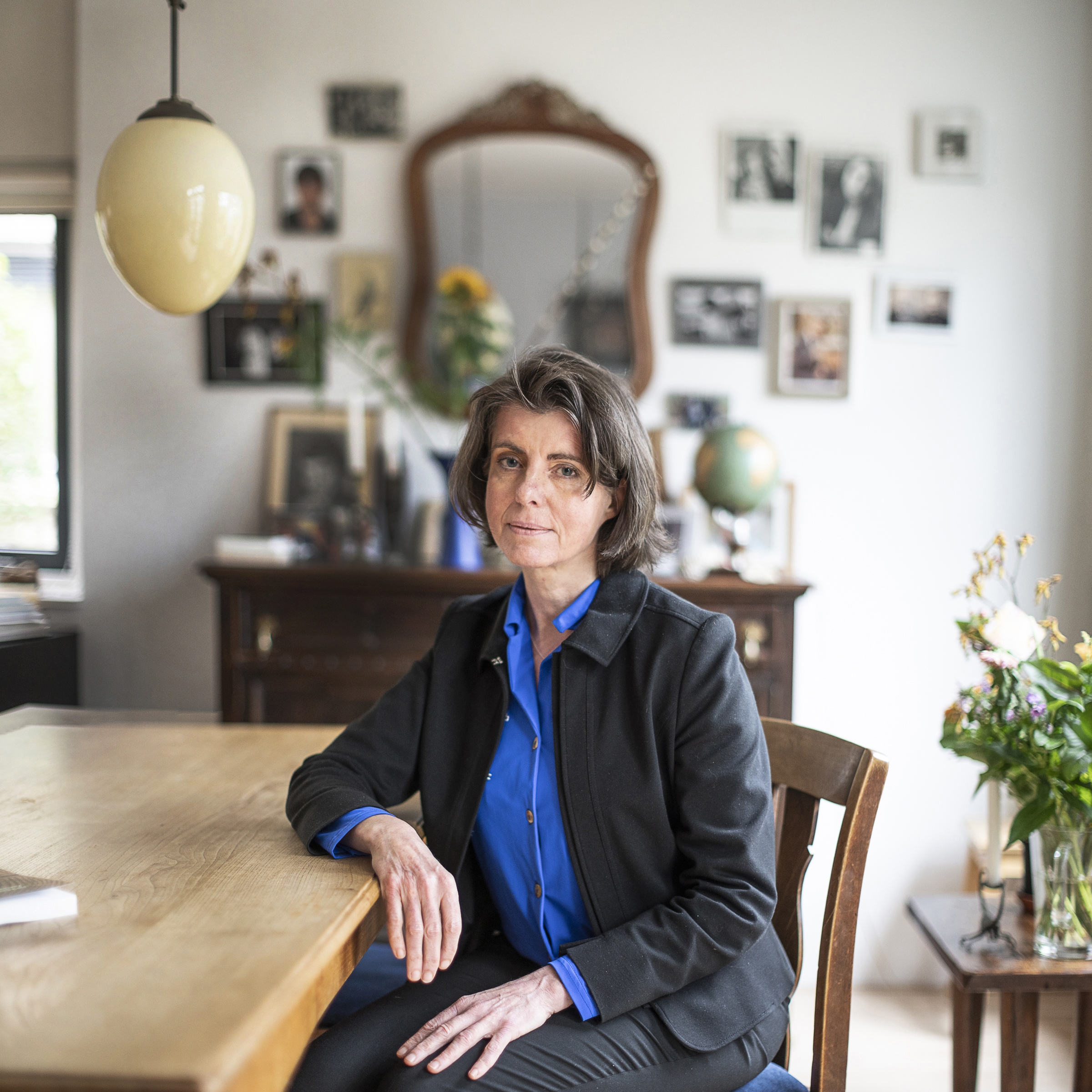 NL Groningen 20200125 Tanny Dobbelaar filosoof, promoveert op wat familierelaties betekenen, de betekenis van genealogie en de betekenis van databases. foto Harry Cock/de Volkskrant (beeld Harry Cock)